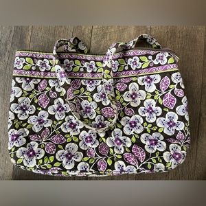 VERA BRADLEY RETIRED PLUM PETALS DESIGN LARGE TOTE reversible BAG